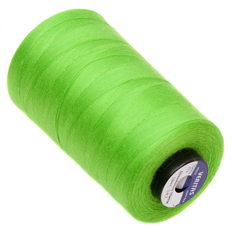 Нитки швейные 100% PE 40/2 цв S-047 зеленый яркий (боб 5000ярдов) VERITAS1
