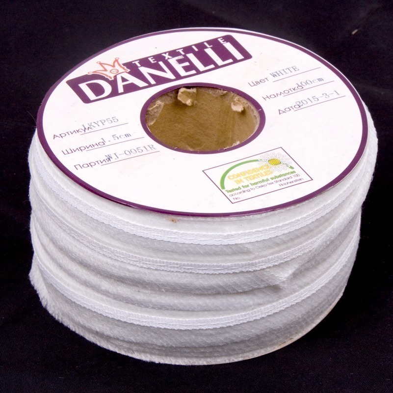 Тесьма в пройму по косой усиленная сутажом цв белый 10мм (рул 100м) Danelli LK4YP55 (WK551)5