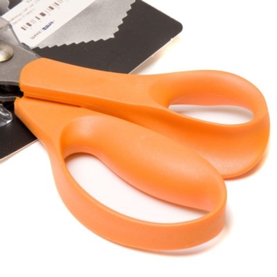 Ножницы 230мм зиг-заг шаг зубчика 5мм 1005130 Classic Fiskars (2)