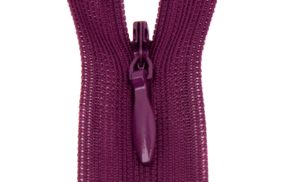молния потайная нераз 20см s-230 фиолетовый темный sbs купить по 22 - в интернет - магазине Веллтекс | Рязань
.